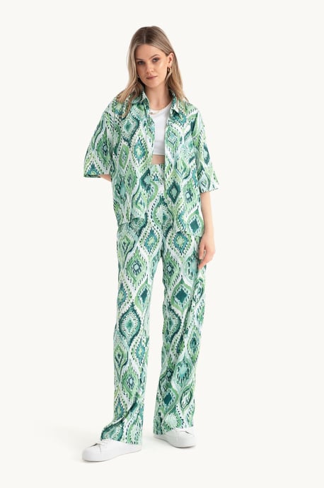 Satin Relaxed Short Sleeve Boho Shirt - Image 4