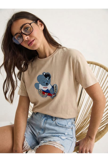 Broderad T-shirt med rund hals - Image 3