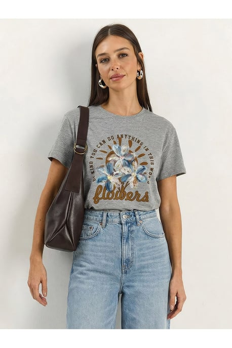 Blommig crew neck stickad t-shirt - Image 2