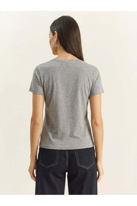 Broderad T-shirt med rund hals - Image 4