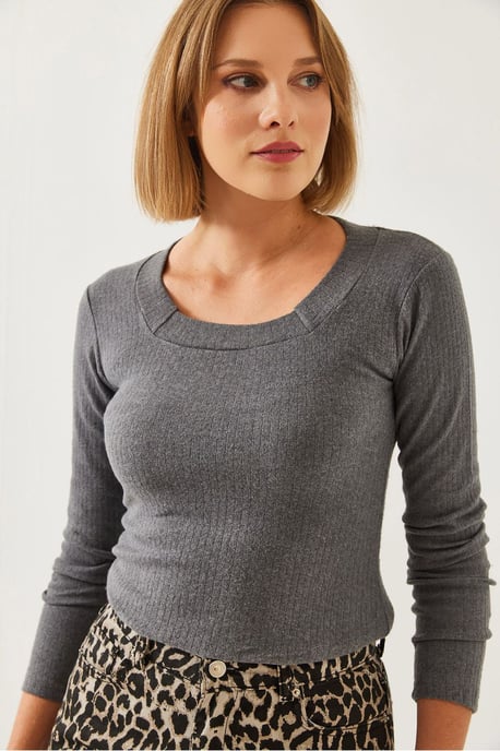 Getailleerd T-shirt met Lange Mouwen en Textuur met U-Hals - Image 3