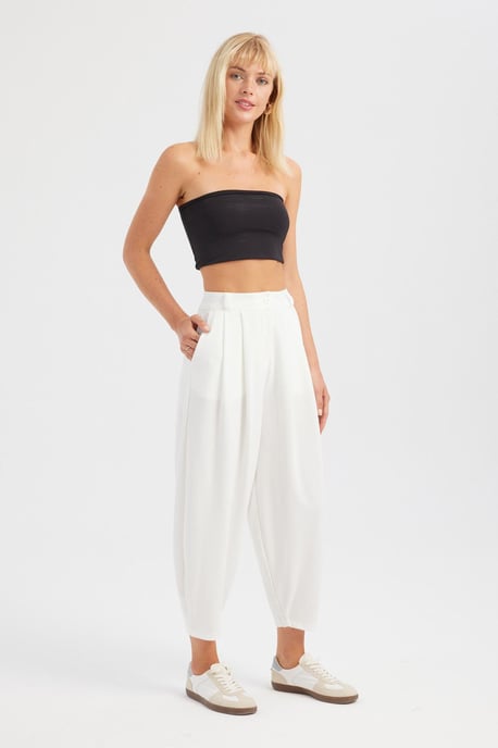 High Waist Pleated Carrot fit Trousers - Image 2