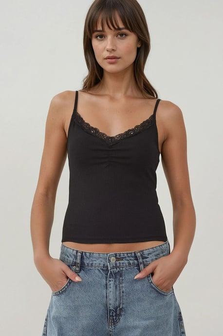 Tunn Stickad V-ringad Slim Fit Topp med Spetsdetalj - Image 1