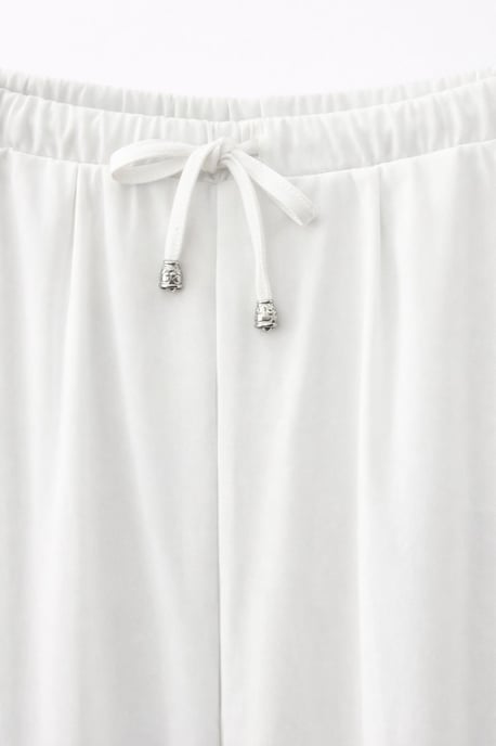 Textured Long Jogger Pants with Drawstring Waist and Pocket - Image 3