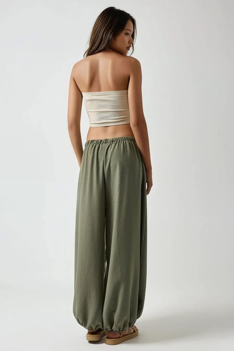 Low Waist Baggy Fit Jogger Pants - Image 3