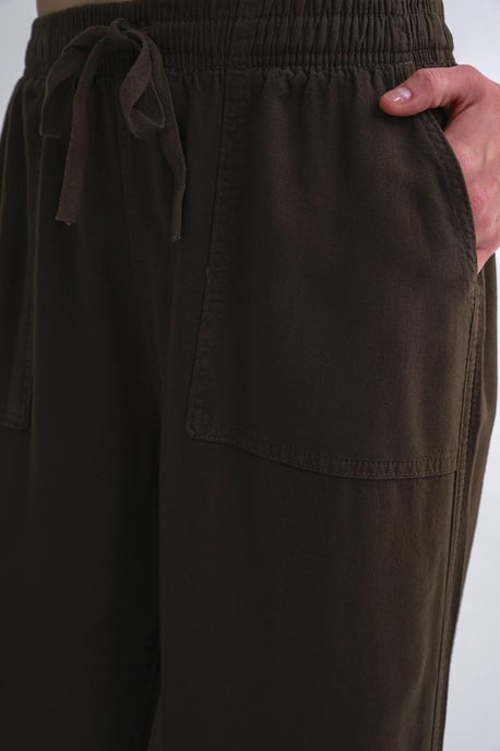 Mid Waist Straight Leg Cotton Pants with Tie Closure - Image 6