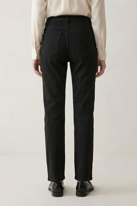 Höga midjan raka jeans med fickor - Image 4