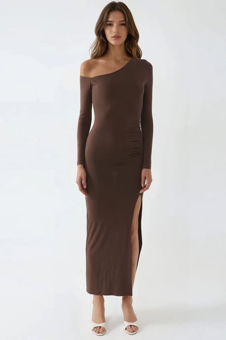 Asymmetrisk halsringning maxi klänning med slits - Image 6