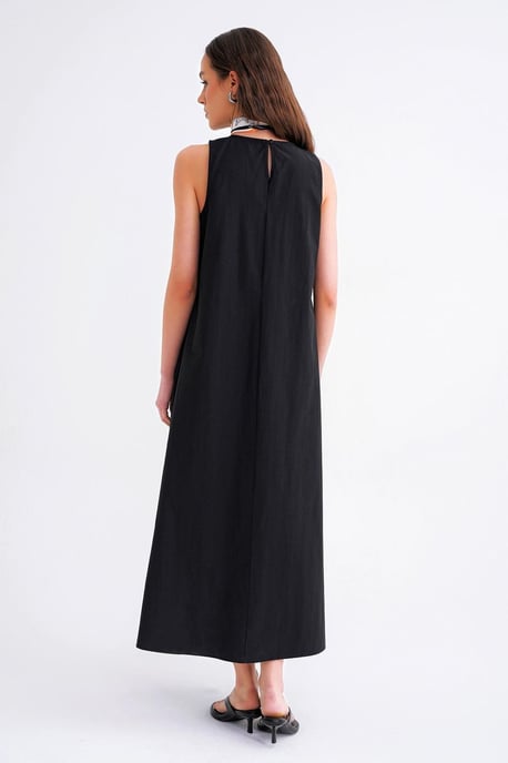 Relaxed Fit Maxi Dress with Pockets - Image 6