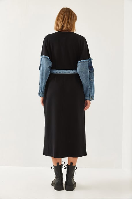 Texturerad denim midi-klänning med rundad hals - Image 4