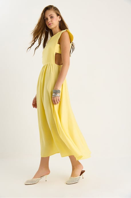 Cut Out Detailed Midi Dress - Image 5