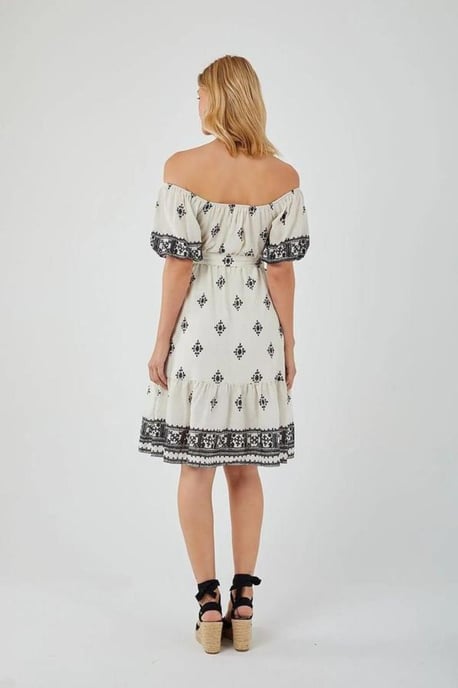 Blommig Off Shoulder Midi Klänning - Image 2