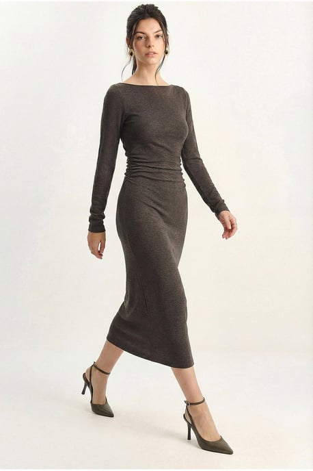 Båtkrage Bodycon Midi Klänning med Drapering Detalj - Image 3