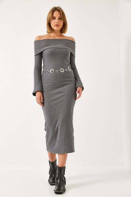 Halter Ribbad Midi Klänning - Image 2