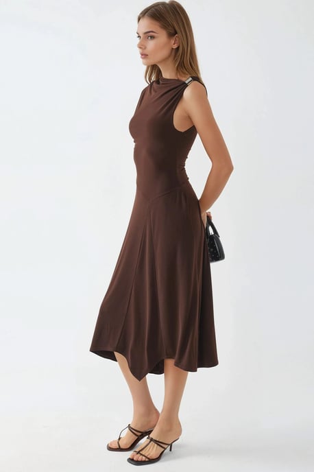 Accessoire Gedetailleerde Asymmetrische Midi Jurk - Image 2