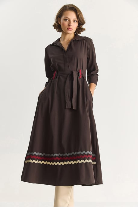 Embroidered Midi Dress - Image 4