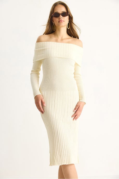 Ribbed Midi Dress - Image 3