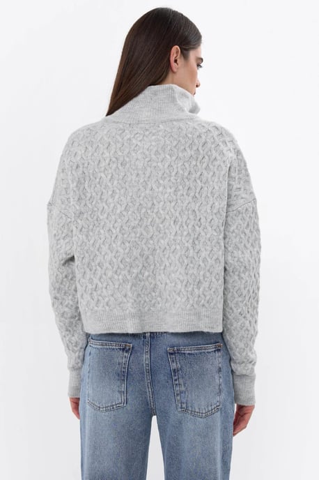 Textured Knitted Sweater with Shirt Collar - Image 5