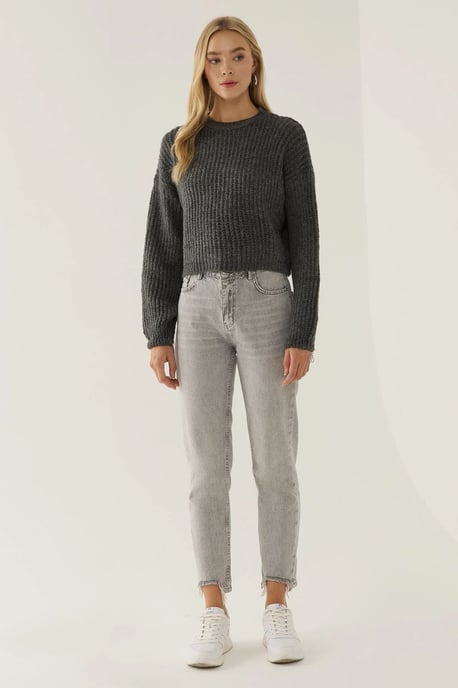 Relaxed Fit Crew Neck Sweater - Image 2