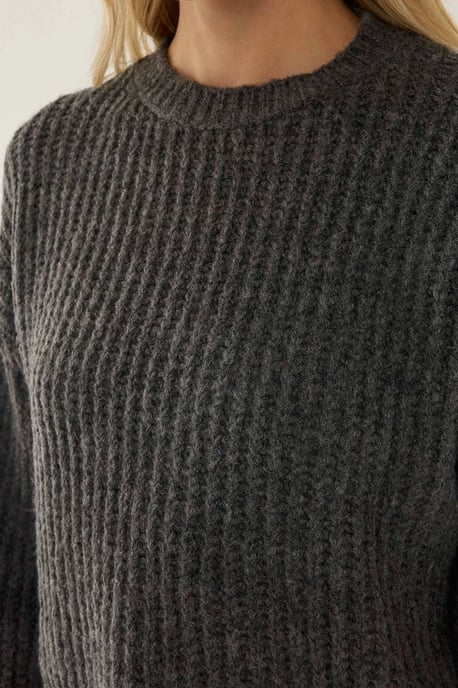 Relaxed Fit Crew Neck Sweater - Image 5