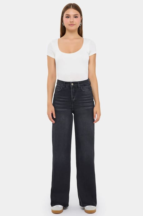 High-Waist Wide-Leg Jeans - Image 1