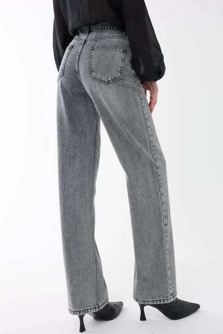 Washed Straight-Leg Jeans - Image 4