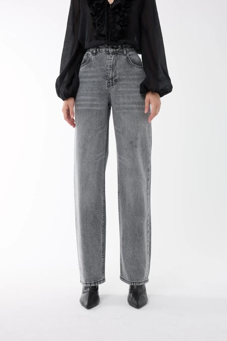 Washed Straight-Leg Jeans - Image 5