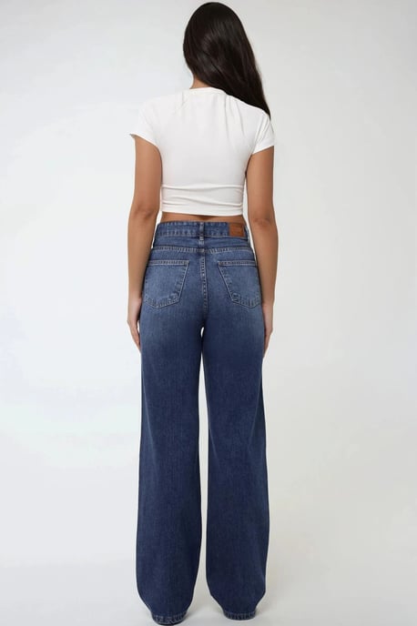 High Waist Straight Leg Jeans - Image 5