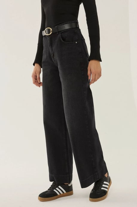 Washed Effect Wide Leg Denim Jeans - Image 5