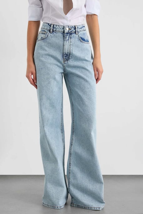 High Waist Straight Leg Jeans - Image 2