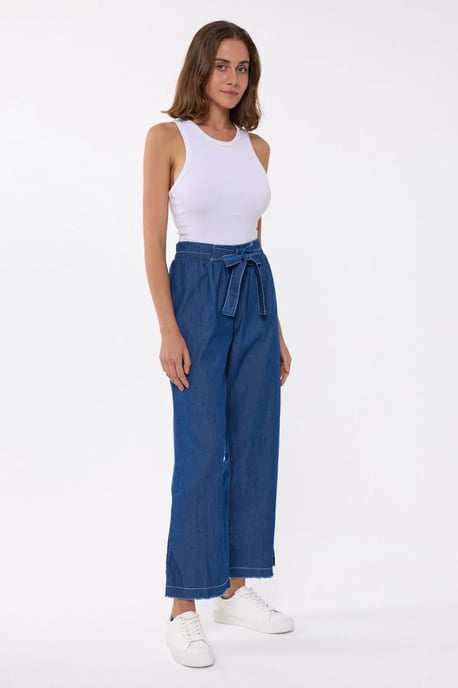 High-Waisted Flare Jeans with Ribbon Belt - Image 2