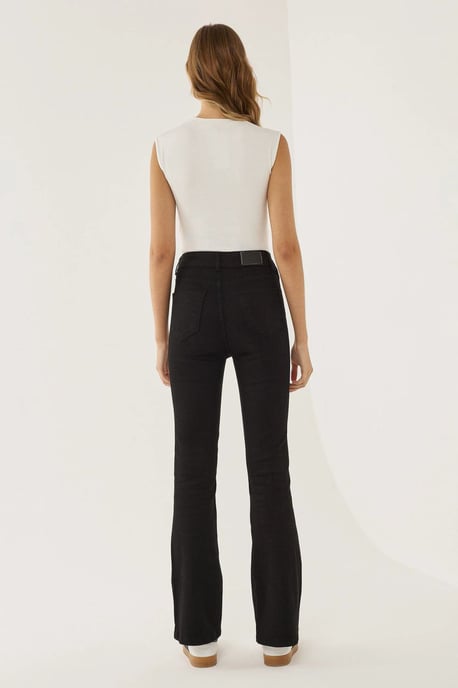 Normal Waist Flare Jeans - Image 4
