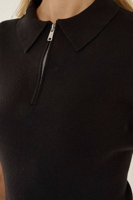 Polo Collar Zippered Sweater - Image 5