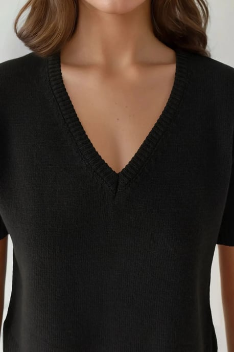 V-Neck Short Sleeve Knit Sweater - Image 5