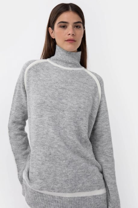 Oversized Knit Sweater with Contrast Detail - Image 2