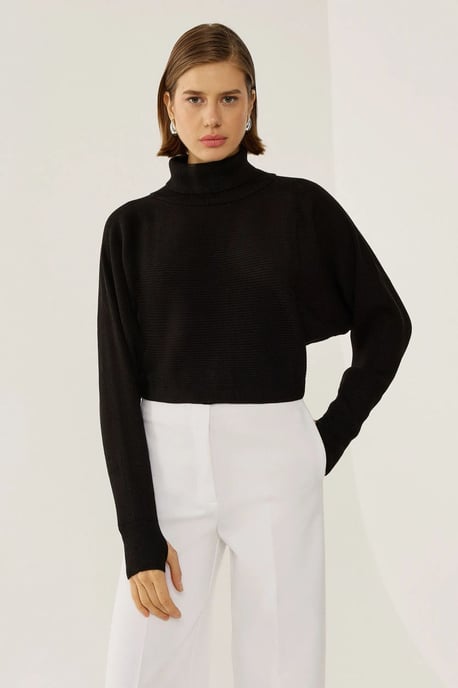 Relaxed Fit Turtleneck Sweater - Image 3