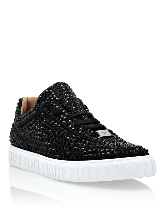 Low-Top Sneakers - Image 1