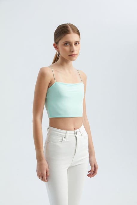 Grundläggande Crop Tank Top - Image 2