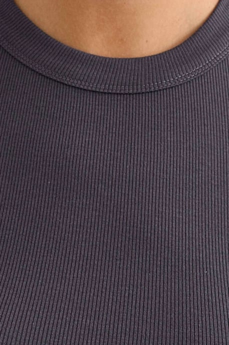 Halter Neck Basic Tank Top - Image 5