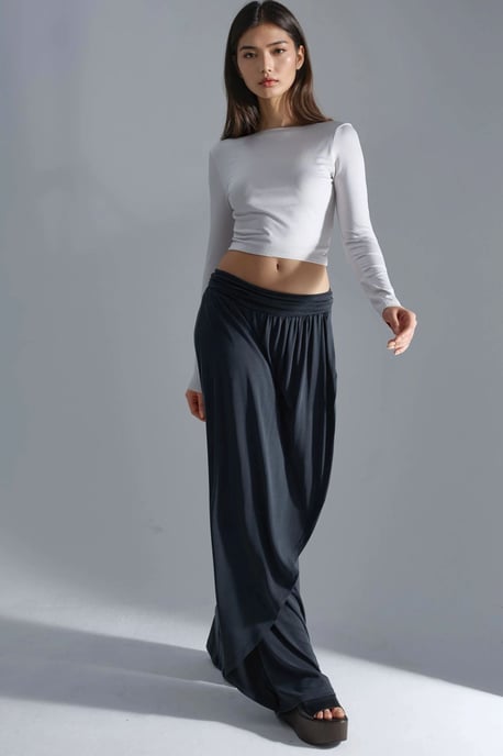 Slim Fit Cropped Blouse with Back Cut-Out - Image 6