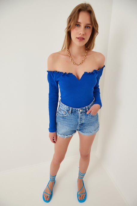 Getailleerde Blouse met Lange Mouwen en Hartkraag - Image 2