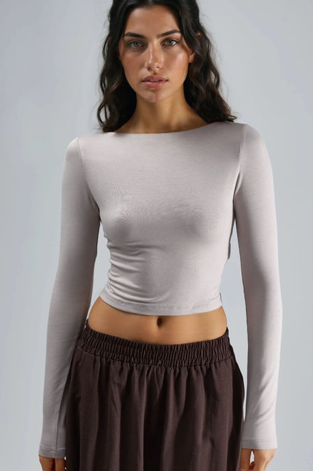 Slim Fit Cropped Blouse with Back Cut-Out - Image 2