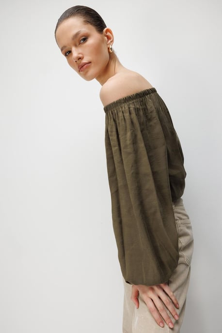 One-Shoulder Textured Blouse - Image 4