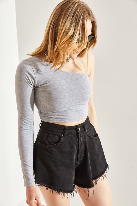Asymmetrisk Krage Crop Blus - Image 3