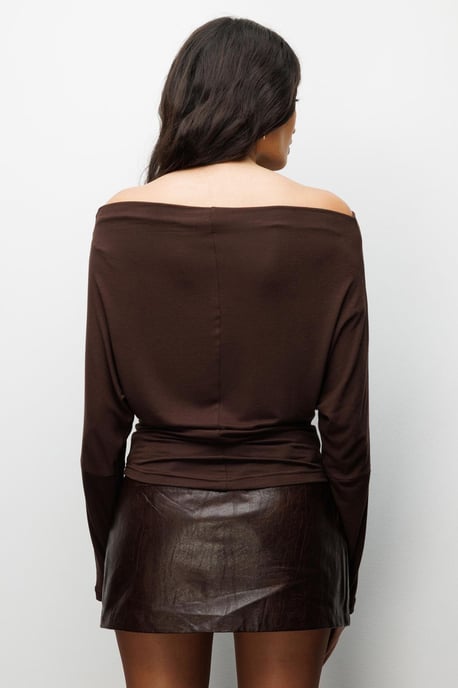 Asymmetrische Kraag Slim Fit Crop Blouse met Uitsnijding - Image 4