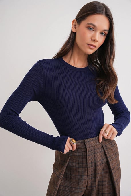 Mjuktexturerad Ribbad Fitted Top - Image 3
