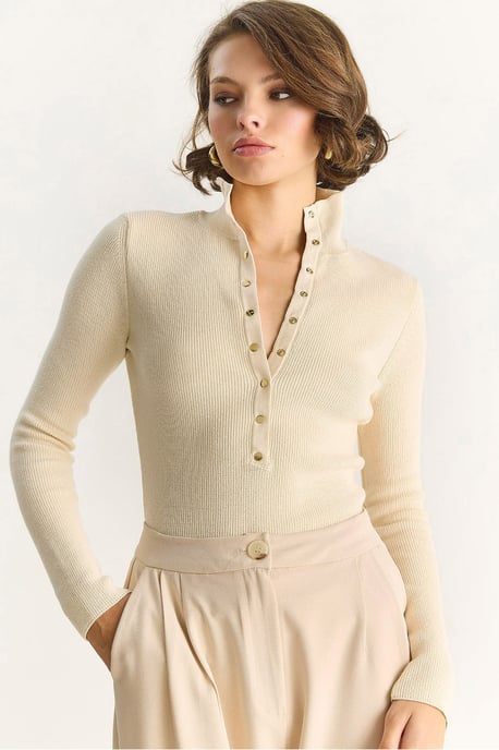 Getailleerde Langemouwen Gebreide Blouse met Drukknoopsluiting - Image 1