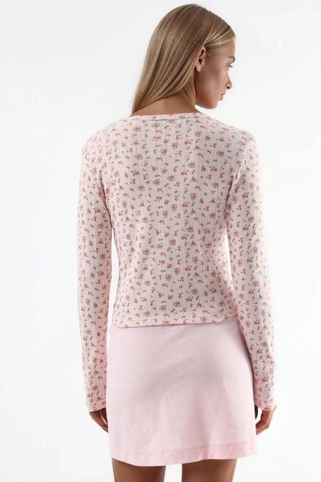 Floral Ribbed Crop Blouse with Button Closure - Image 3