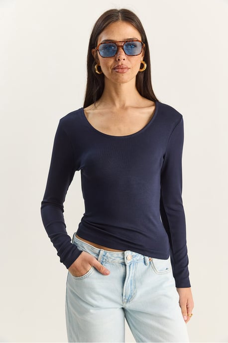 Slim Fit U-Hals Stickad Blus - Image 2