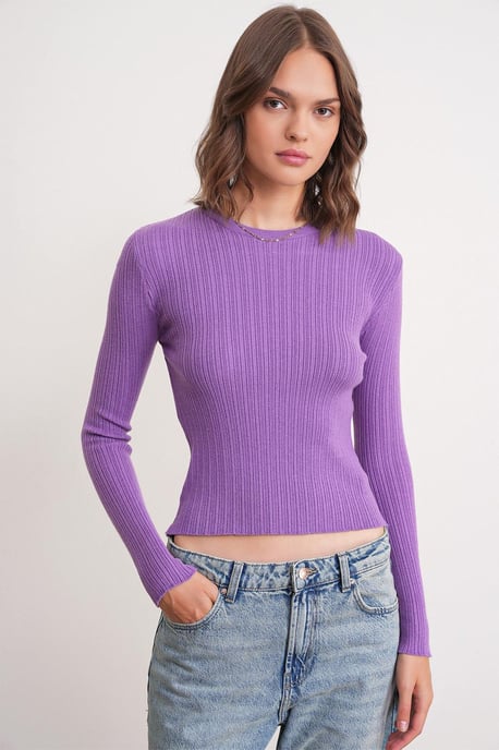 Mjuk Texturerad Ribbad Topp - Image 1